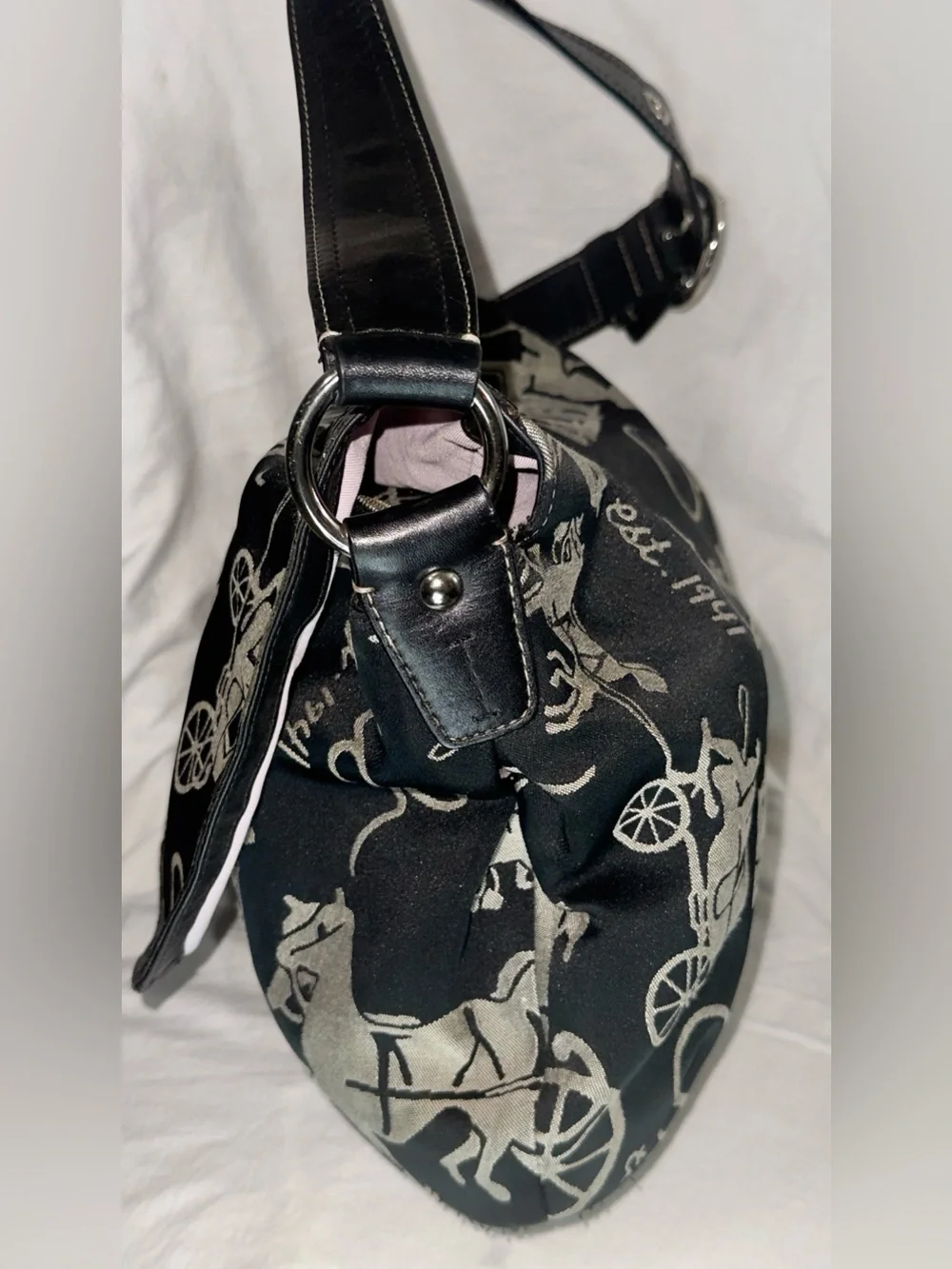 Coach F14888 Horse & Carriage Jacquard Hobo Shoulder Bag Hangtag EUC